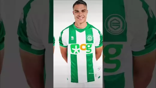 Die 10 besten Eredivisie-Trikots aller Zeiten: Kultige Designs und Fanfavoriten